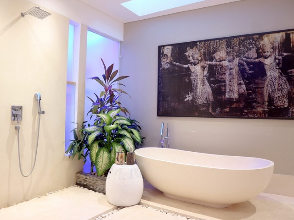 Bali Houses for Sale Exquisite Bathroom
