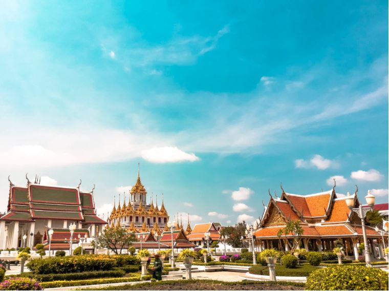 Handy Tips You Need To Travel To Bangkok Safely